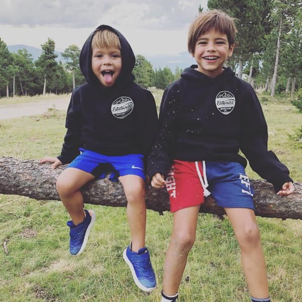 Shakira´s chlldren Sasha and Milan