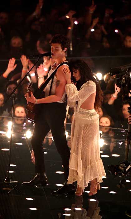 Señorita performance, Shawn Mendes, Camila Cabello