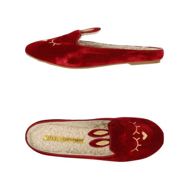 marc jacobs slippers.jpg