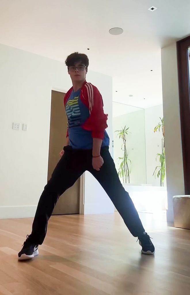 ‘Tino,’ Ricky Martin’s son, shows off his dance moves to Michael Jackson’s ‘Beat It’