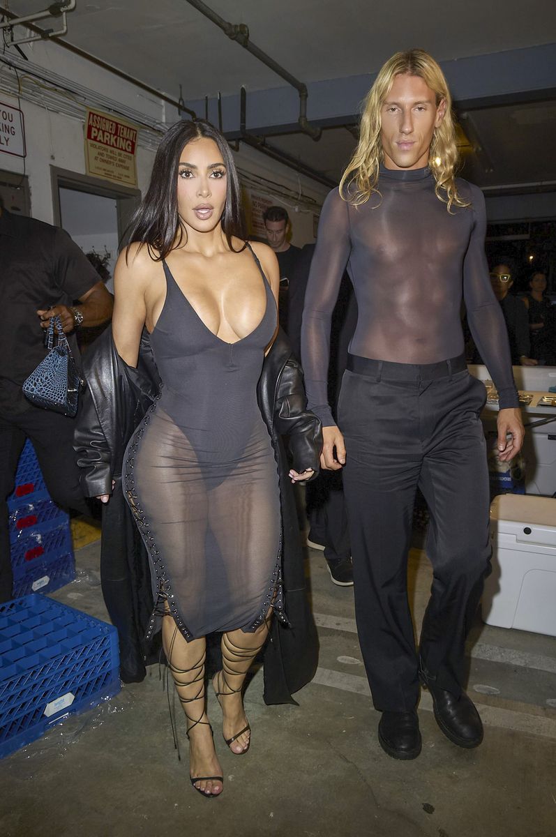 
Kim Kardashian was photographed leaving the UpDate pop-up on Melrose alongside designer Ludovic de Saint Sernin. 