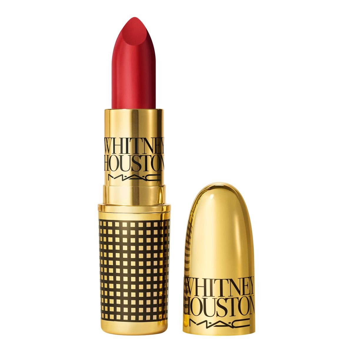 Red lips, one of Whitney Houston’s beauty trademarks