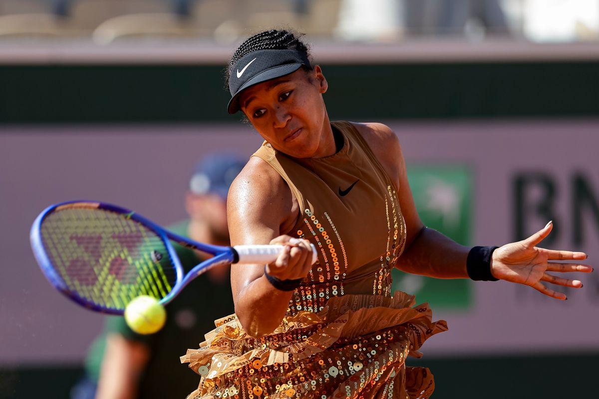 PARIS, FRANCE - MAY 28: Naomi Osaka of Japan plays a forehand against Donna Vekic of Croatia during the Women's Singles on Day Five of the 2026 French Open at Roland Garros on May 28, 2026 in Paris, France. (Photo by Antonio Borga/Eurasia Sport Images/Getty Images) 