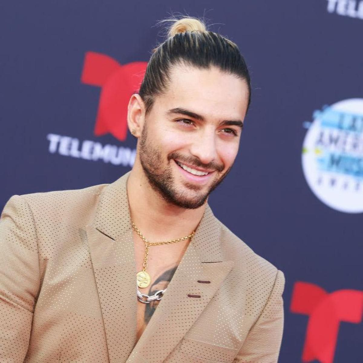 Maluma man bun hairstyle