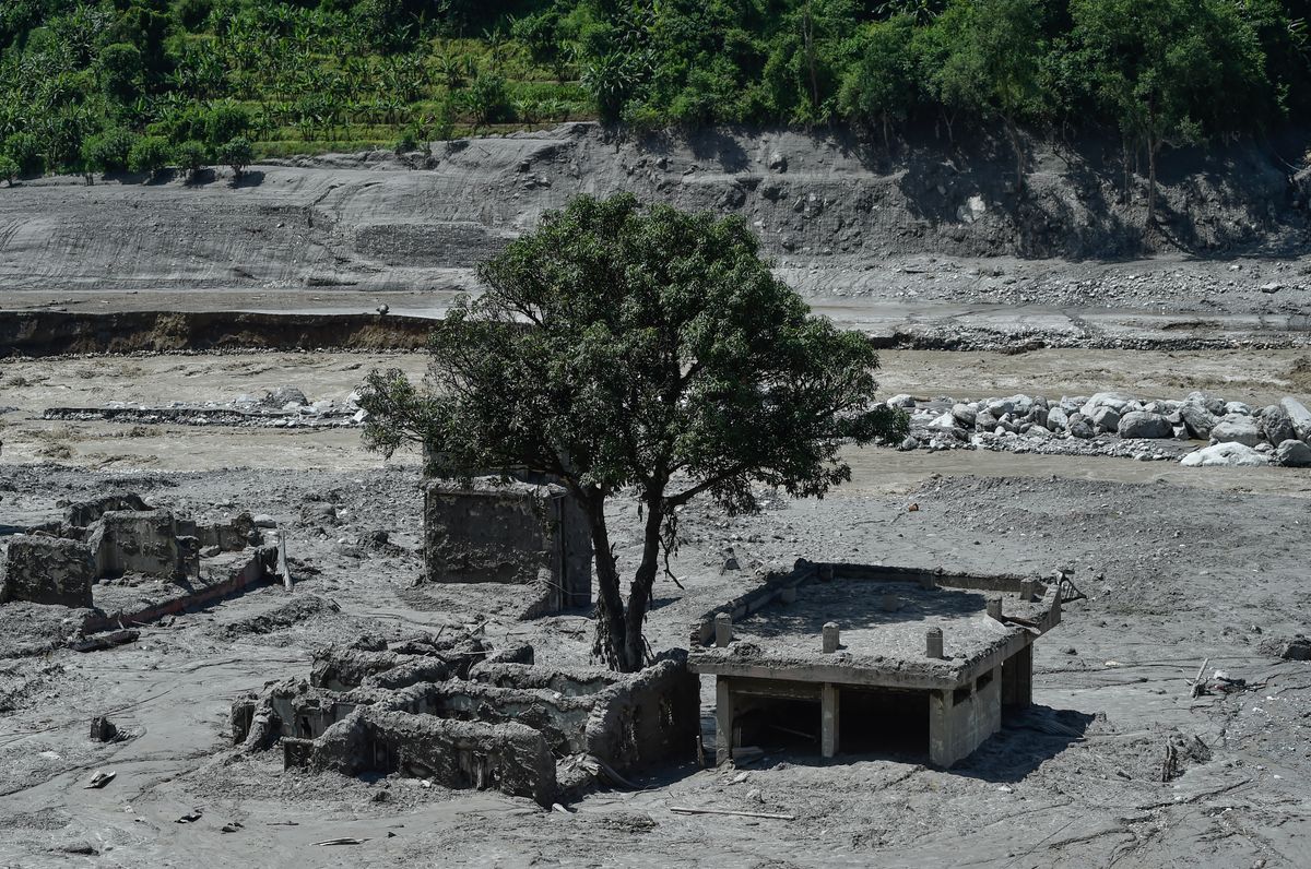 Residents surveyed the destruction after the disaster devastated villages along the mountainous border between Nepal and Tibet.
