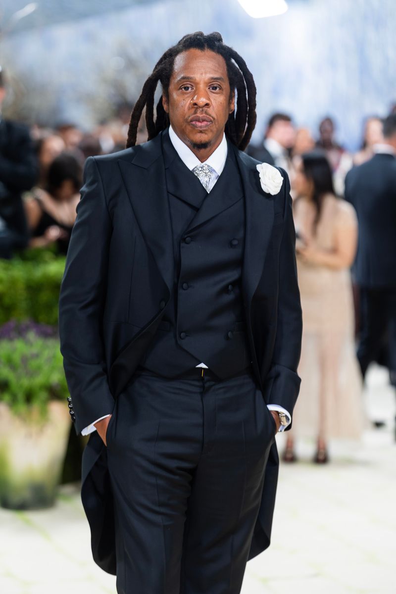 Beyoncé explained that the family worked from the bottom of each loc upward toward the roots.