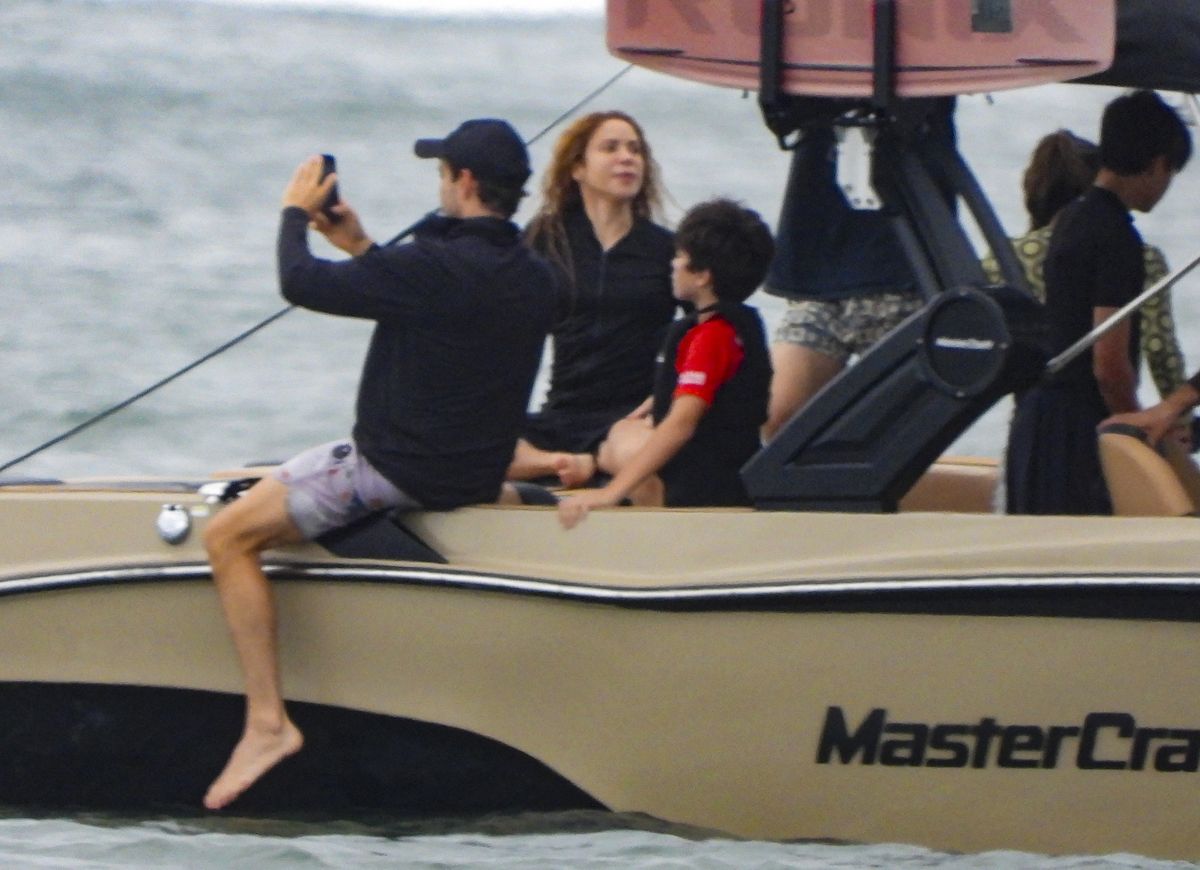 Shakira enjoys an afternoon oif wakeboarding with her sons and some of their friends.