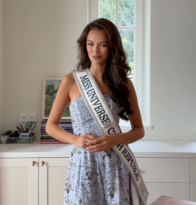 She also expressed her intention to continue developing and promoting the Miss Universe brand in the Czech Republic