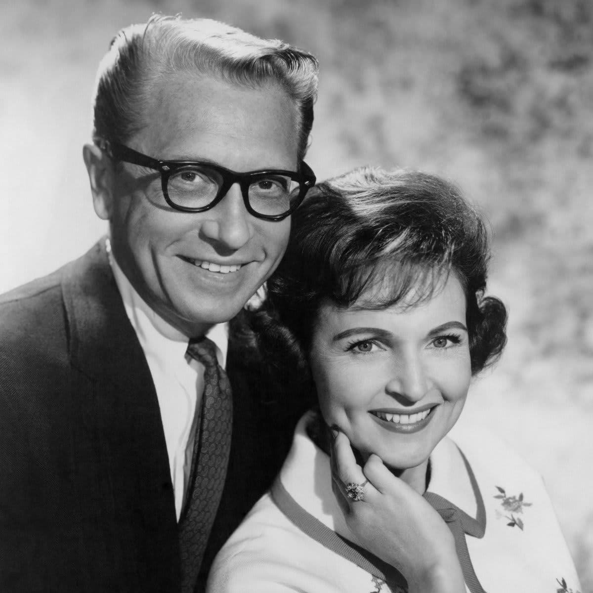 Allen Ludden and Betty White in 'Password'