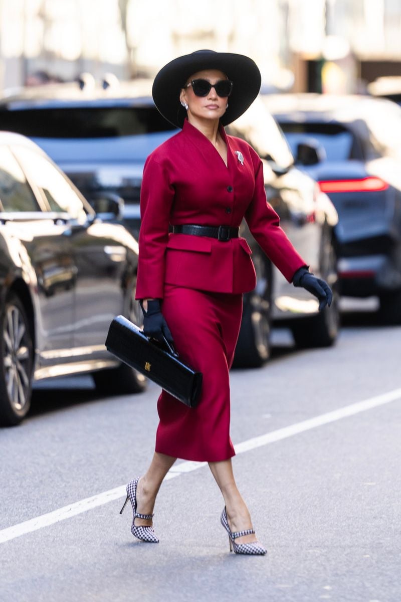 This latest Dior moment balanced the grace of old Hollywood with the boldness of 2020s fashion. 
