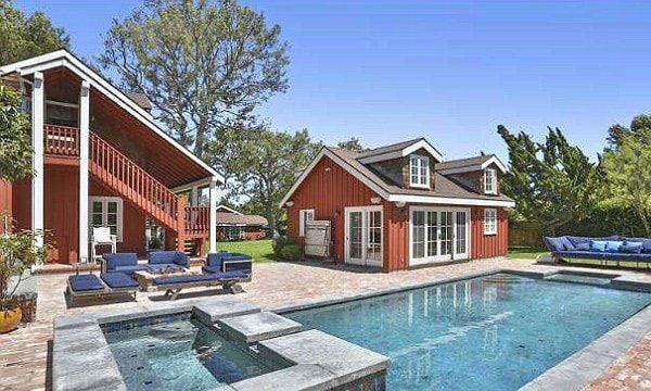 The pool with an adjoining Jacuzzi is the perfect escape from the California heat. (Image: MLS)
