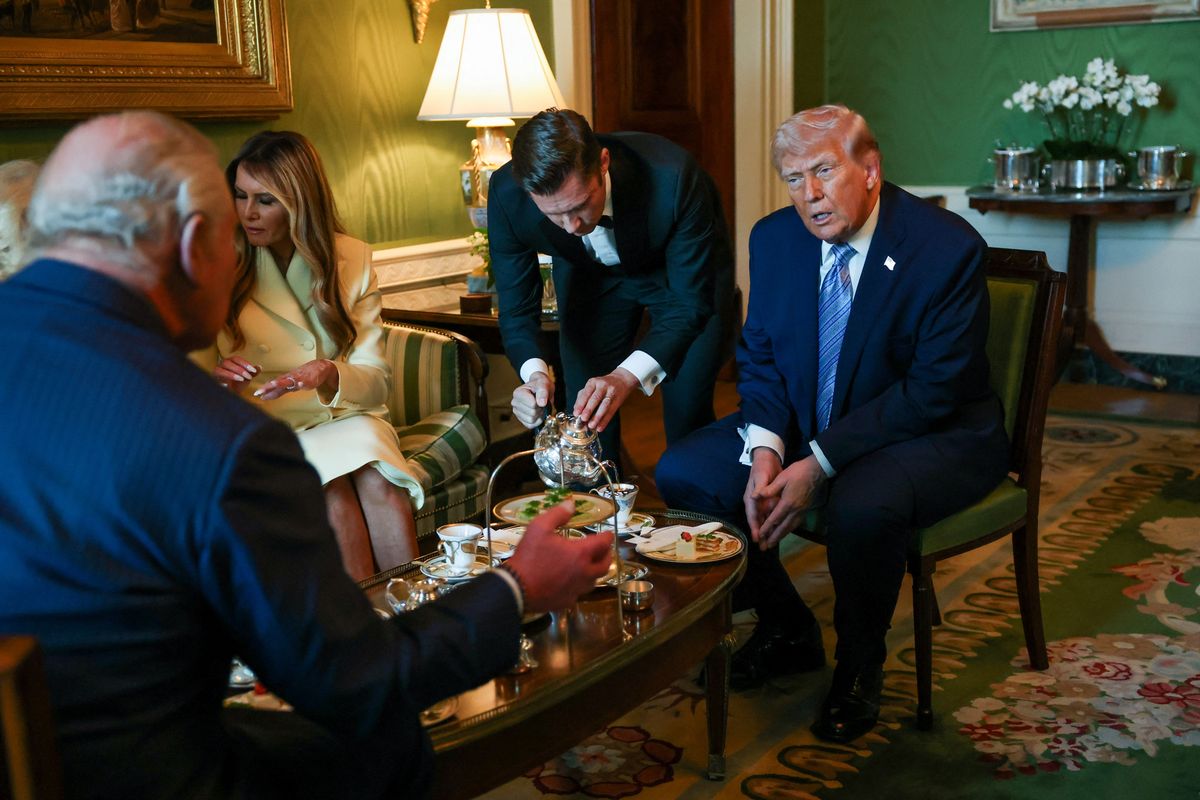 The leaders gathered in an ornate sitting room where tea was served on low tables, continuing a long tradition of informal Anglo-American diplomacy.