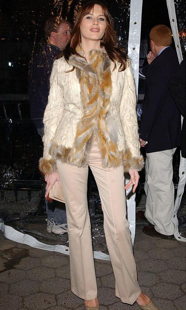 405584 06: Model Melania Knauss arrives for the "Survivor Marquesas" season finale May 19, 2002 in New York City. (Photo by Mark Mainz/Getty Images)