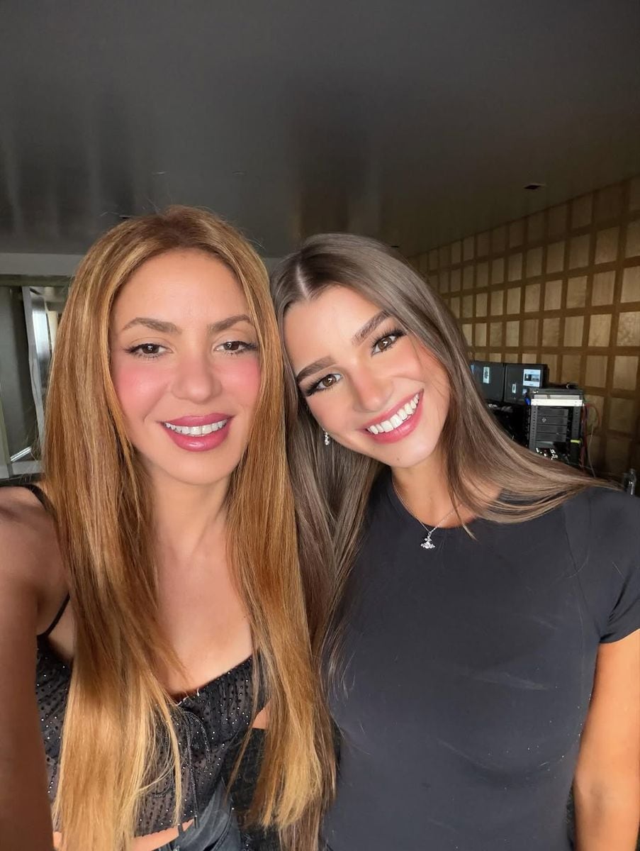 Shakira and Brooke Monk collaborated on a new viral video