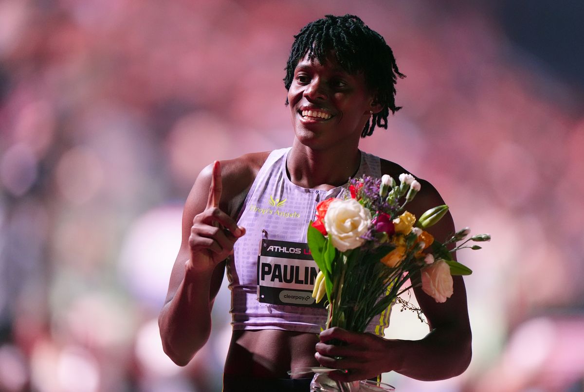 Marileidy Paulino of the Dominican Republic celebrates winning the 400m during ATHLOS 2026 at the StoneX Stadium, London. 