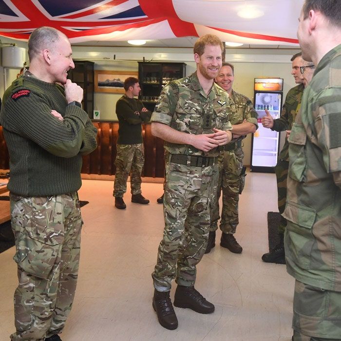 prince harry uniform