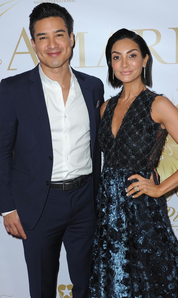 Mario Lopez and wife Courtney