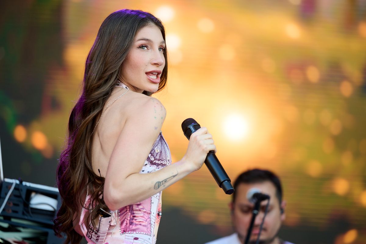 MADRID, SPAIN - JULY 05: Argentinian singer Yami Safdie performs onstage during day 3 of Rio Babel Festival 2026 at Auditorio Miguel RÃ­os on July 05, 2026 in Madrid, Spain. (Photo by Borja B. Hojas/Getty Images ) 
