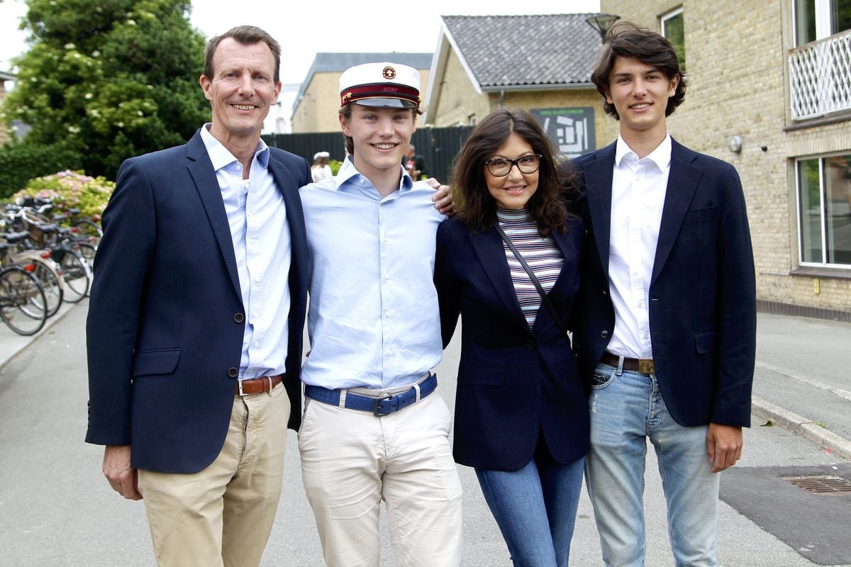 23-06-2021 School Prince Felix, with Prince Joachim, Countess Alexandra and Prince Nikolai, graduated at the Gammel Hellerup High School today.

Denmark out

( PPE/Christophersen /Sipa USA)