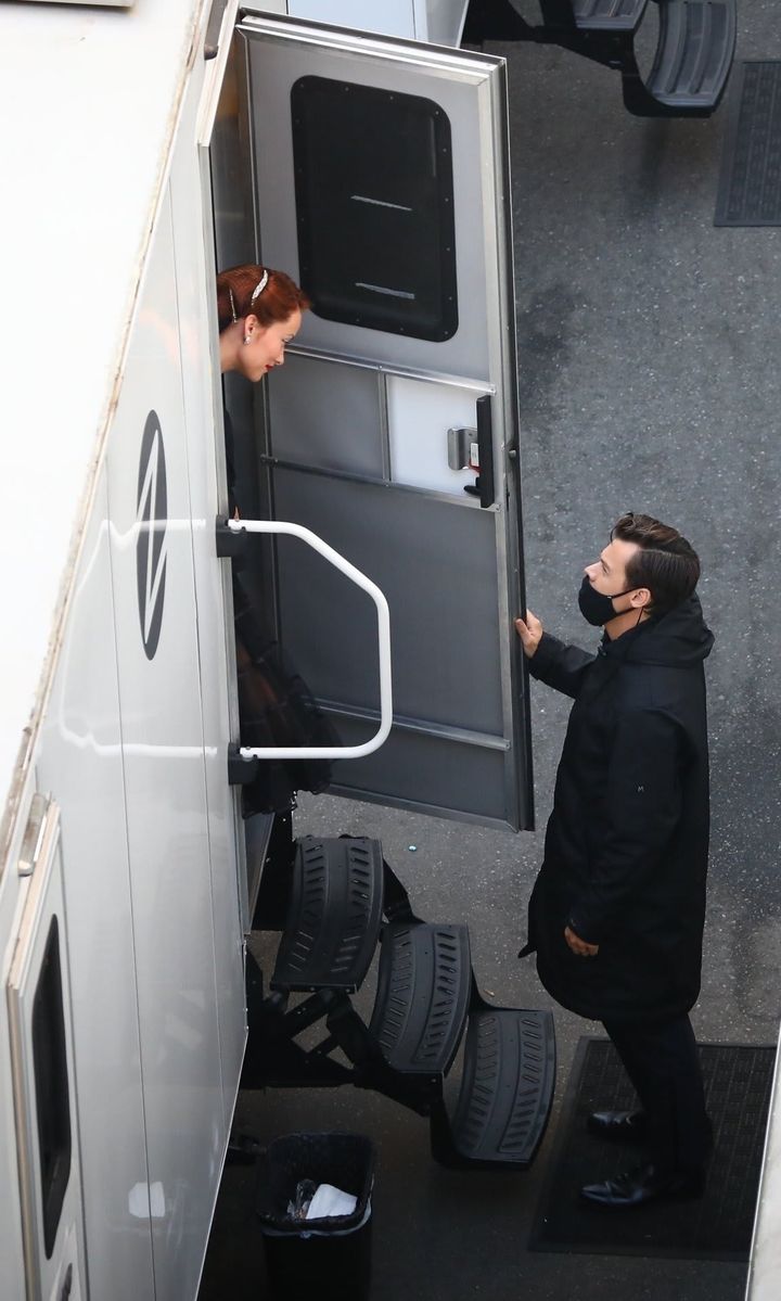 Olivia Wilde and Harry Styles on set