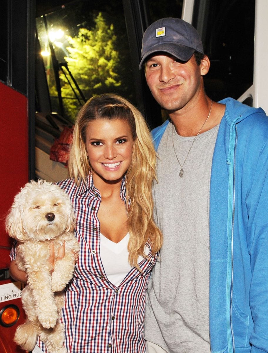 Jessica Simpson and Tony Romo dated from 2007-2009