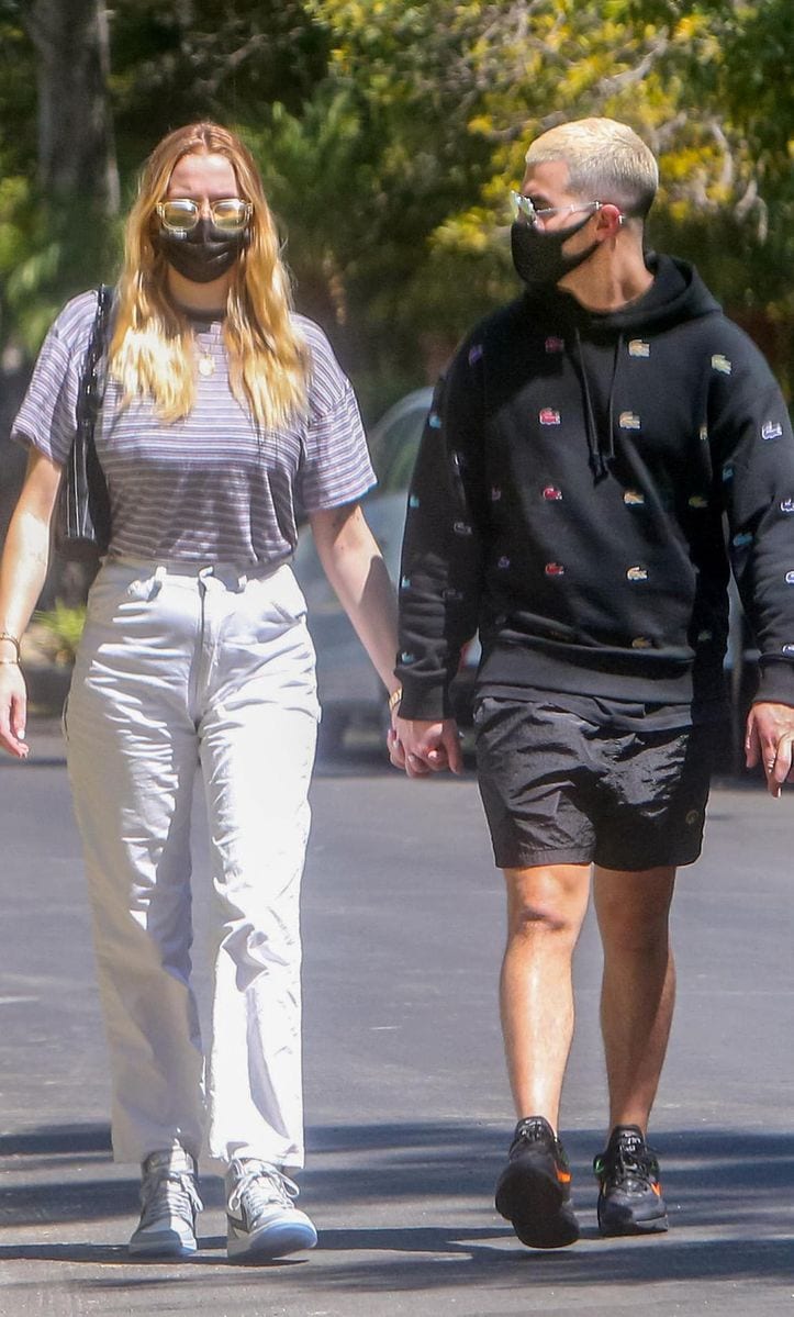 Sophie Turner and Joe Jonas seen out for the first time since becoming parents