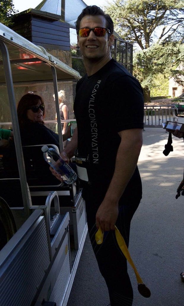 After running the charity race, where he was joined by his ex-girlfriend, Henry posted a solo shot of himself and his medal.
<br>
Photo: Instagram.com/henrycavill