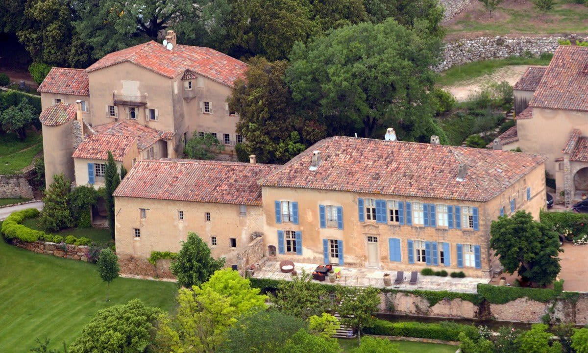 FRANCE WINE MIRAVAL PEOPLE