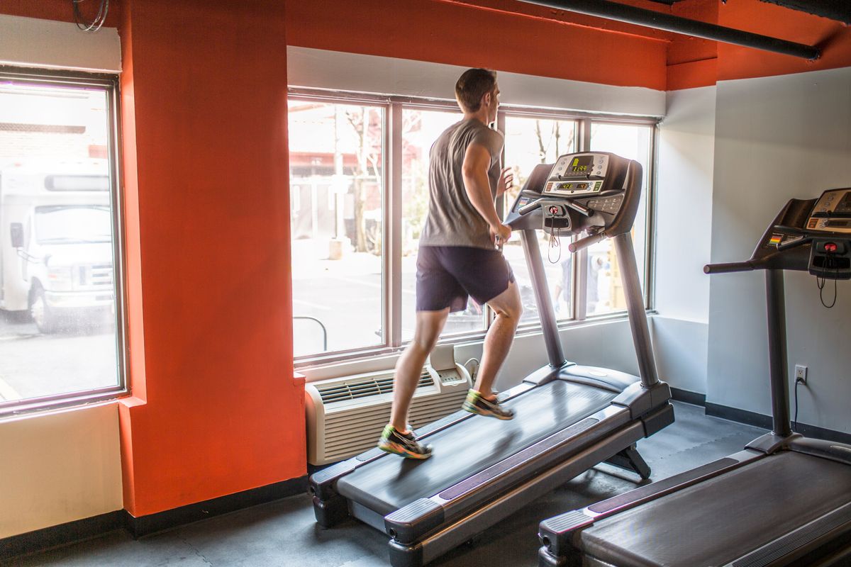 high incline treadmill