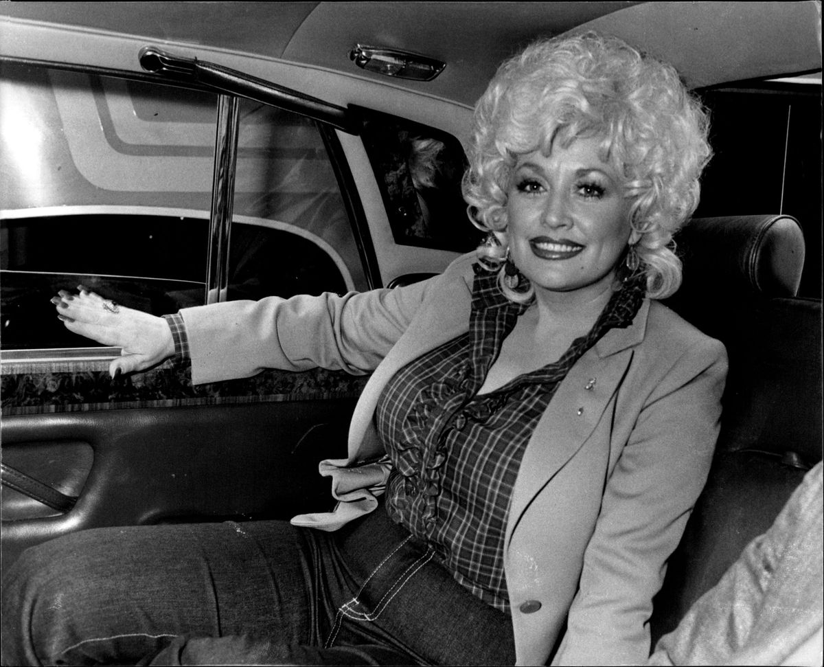 Dolly Parton grew up surrounded by her family’s “yard dogs” in the mountains of East Tennessee.