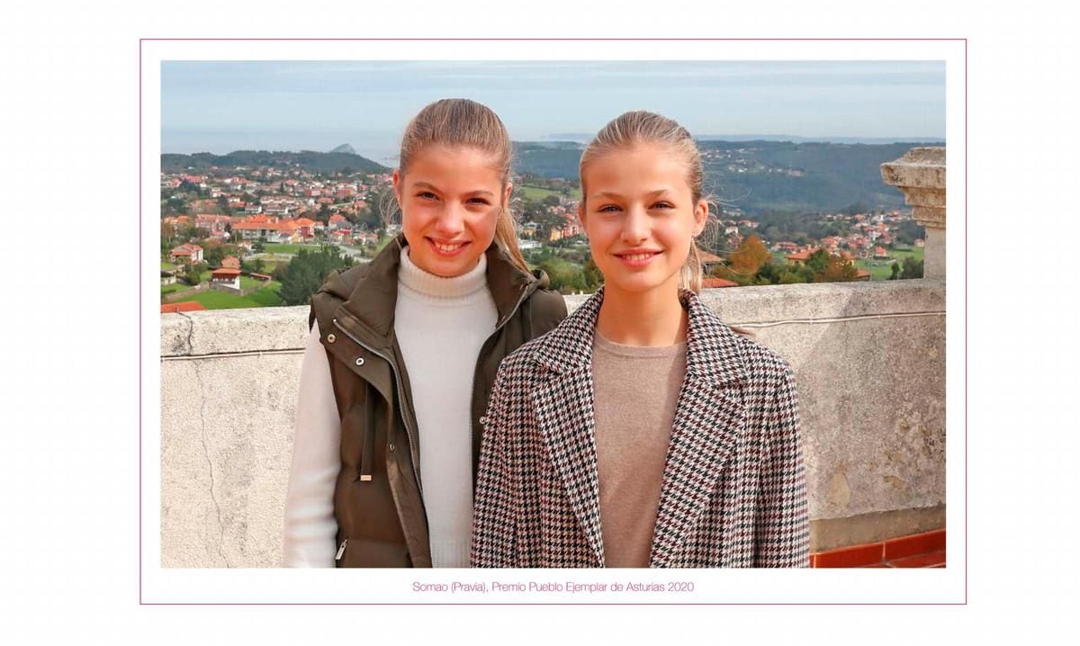 Queen Letizia and King Felipe's 2020 Christmas card stars their daughters
