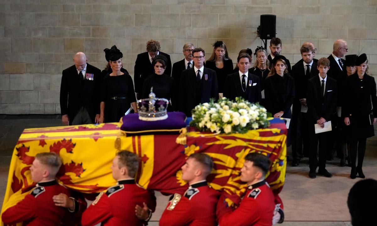All of the Queen’s grandchildren will stand vigil beside the late monarch’s coffin on Sept. 17