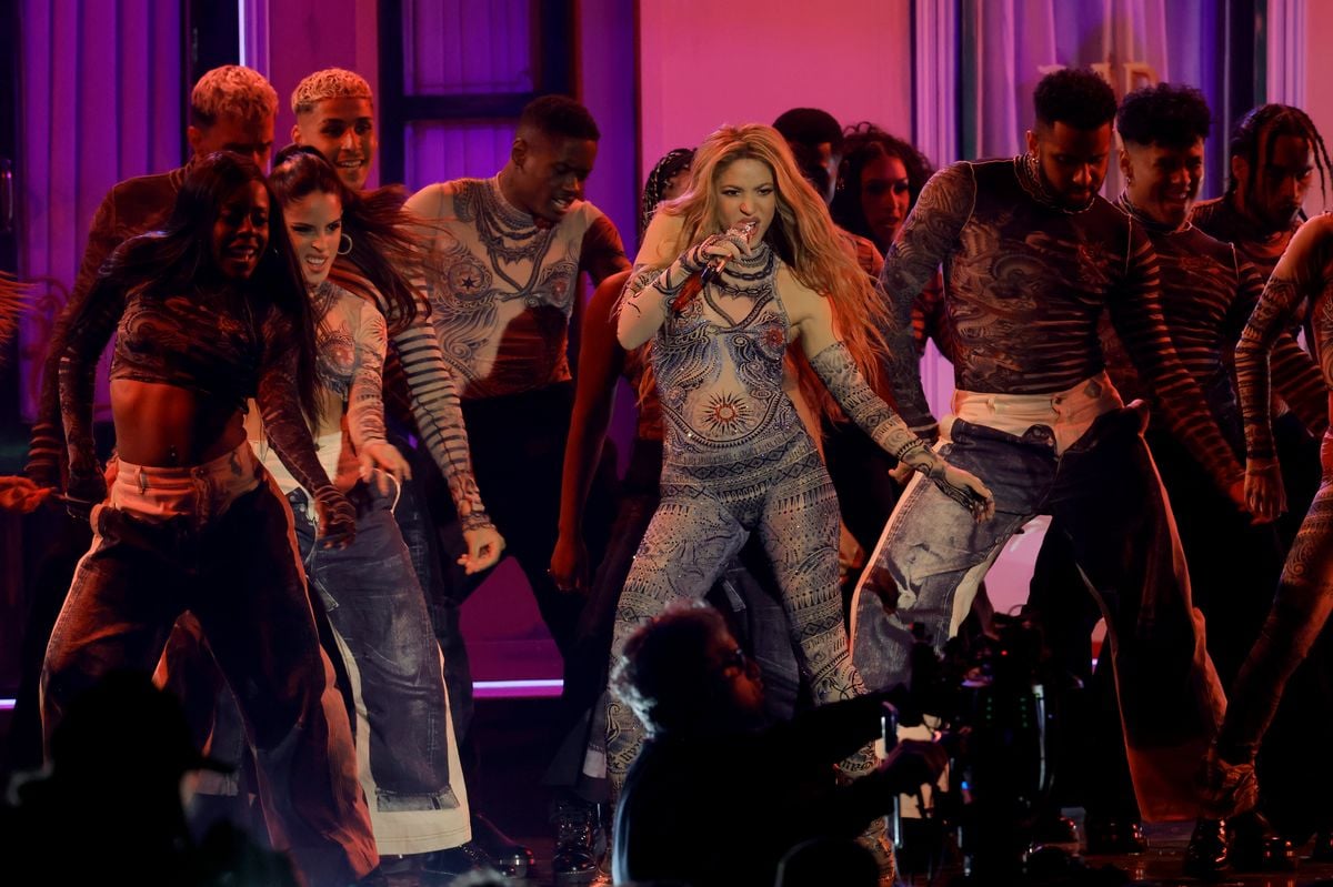 SEVILLE, SPAIN - NOVEMBER 16: Shakira performs onstage during The 24th Annual Latin Grammy Awards on November 16, 2023 in Seville, Spain. (Photo by Kevin Winter/Getty Images for Latin Recording Academy)