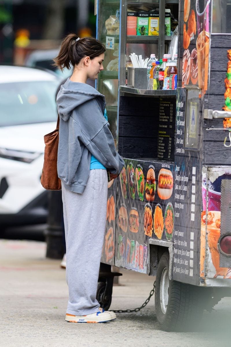 Suri stopped by a food truck to grab an iced coffee before entering the subway and enjoying the rest of her Memorial Day weekend