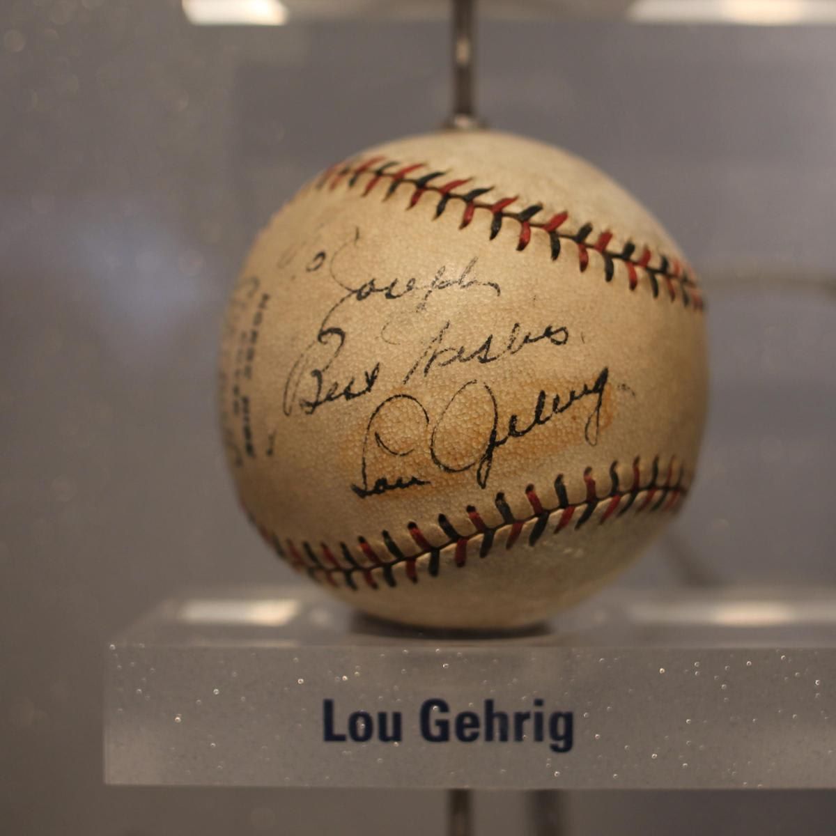 10 most expensive autographs in sports