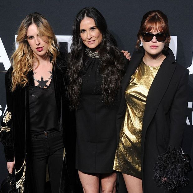 Demi Moore with daughters Scout Willis (L) and Tallulah Willis (R).
Photo: WireImage