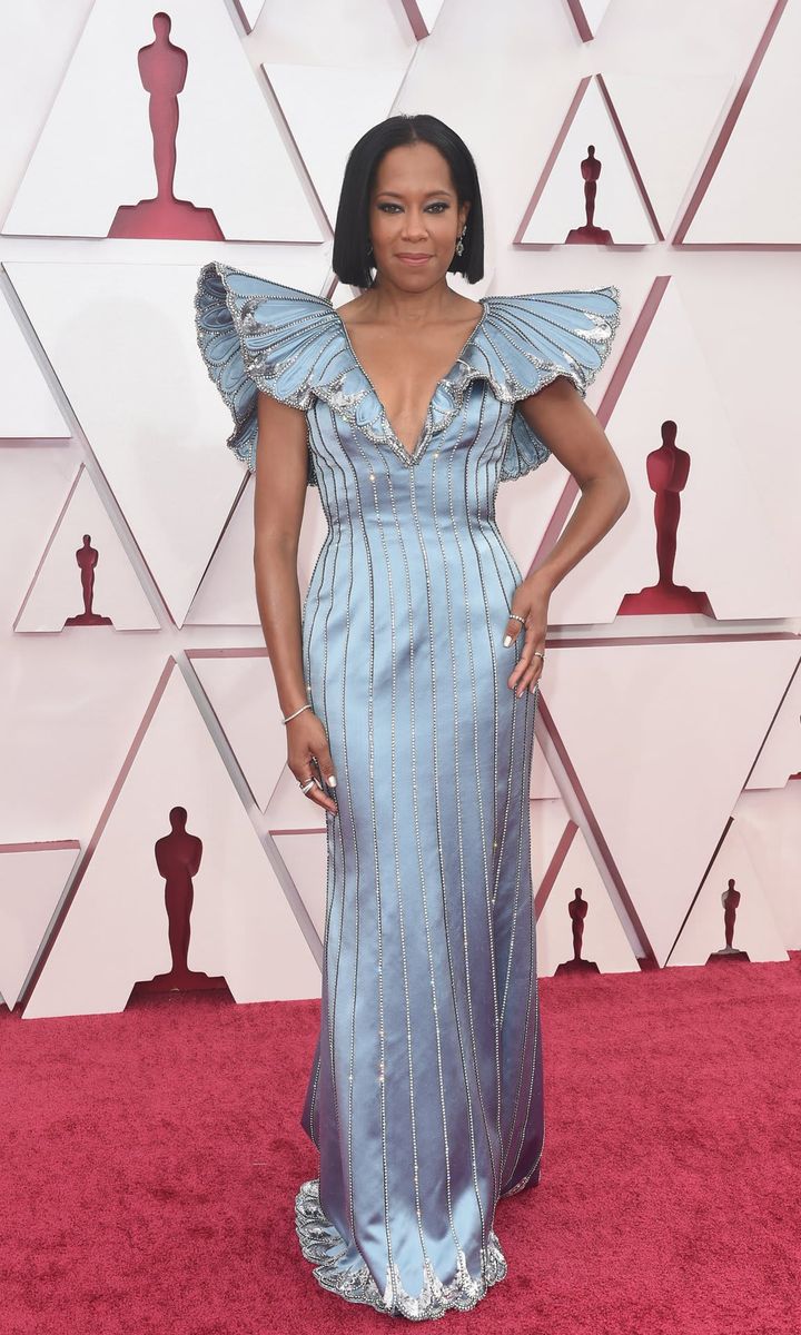 Regina King Oscars red carpet