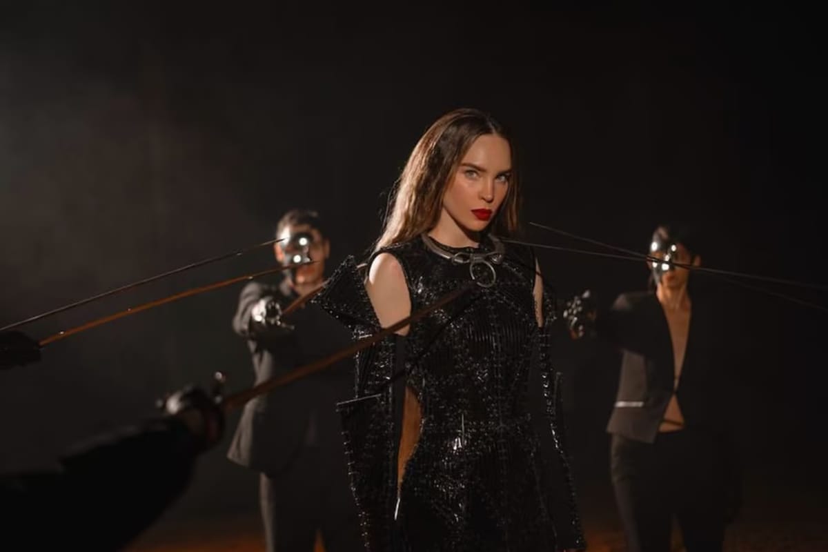 Belinda releases her new album 'Indómita' amidst a huge sleepover