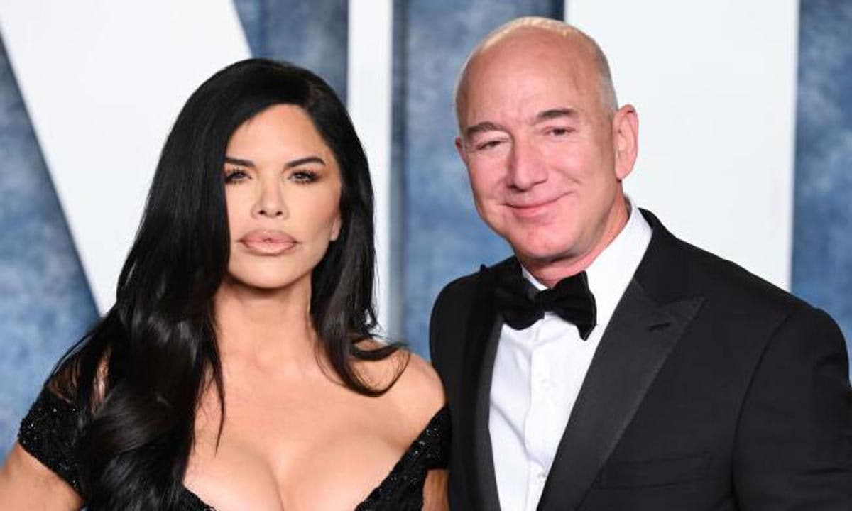 Lauren Sanchez and Jeff Bezos