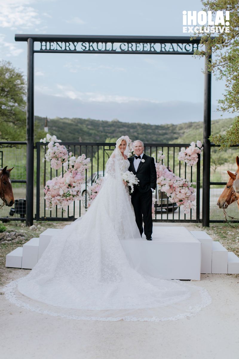 ​​​​​​​​A​​ Texas Love Story: Thomas J. Henry and Dr. Elena Alvarez Westwood Say “I Do”​​​​​​
