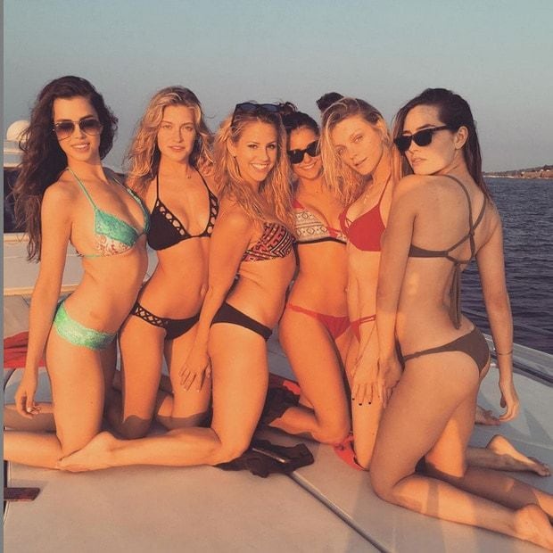 Jessica Stam and Nina Dobrev soak up the sun on vacation in St. Tropez.
Photo: Instagram/@jessicastamofficial