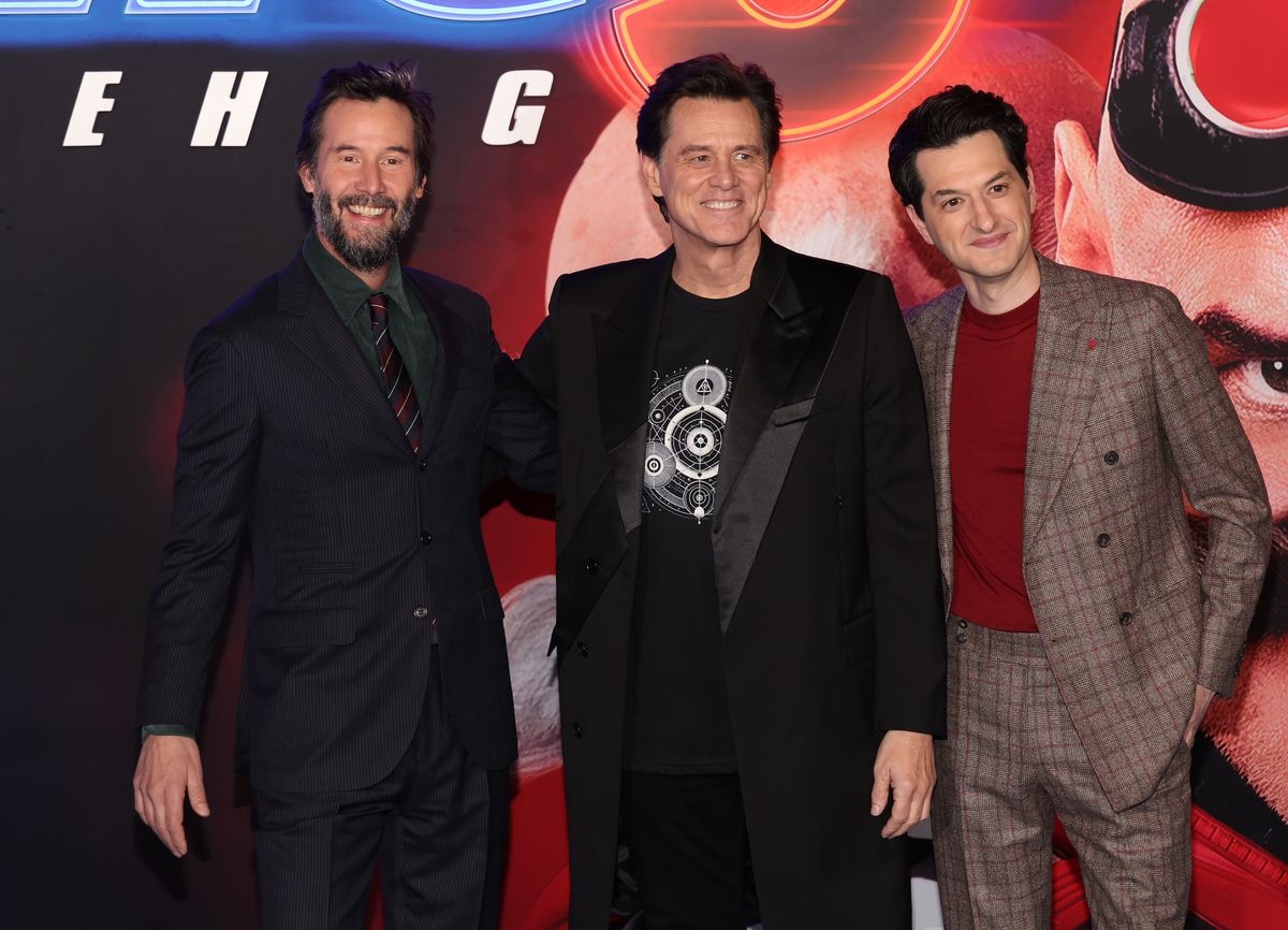 Keanu Reeves and Jim Carrey fawn over each other while promoting 'Sonic' 3