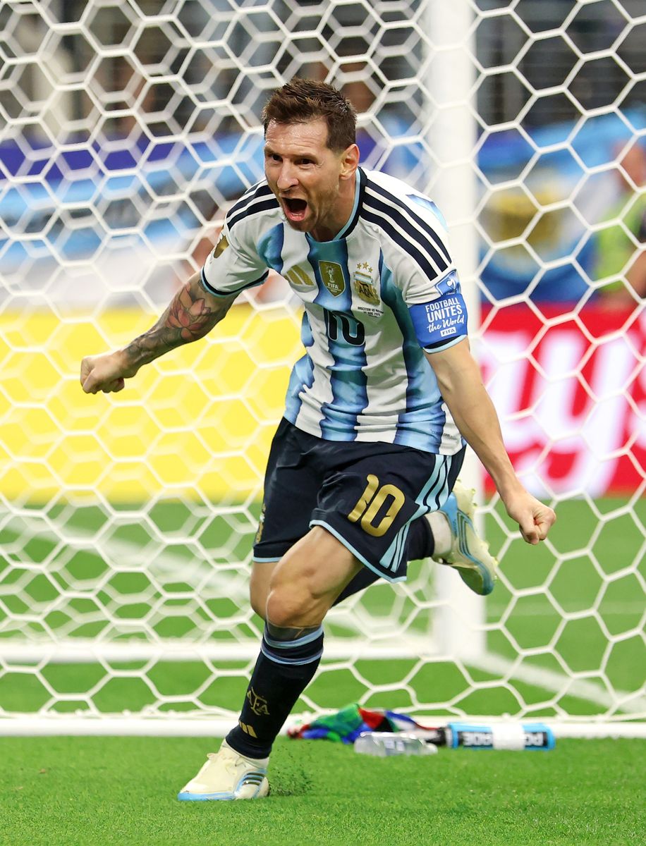 Messi celebrates after scoring his team's second goal during the FIFA World Cup 2026 Group J match between Argentina and Austria