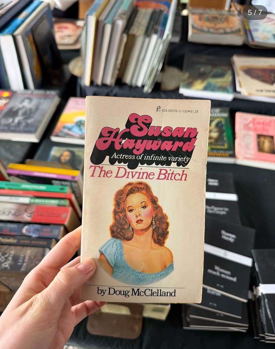 A vintage Susan Hayward biography adds a classic Hollywood connection to Alexandra’s LA snapshots.