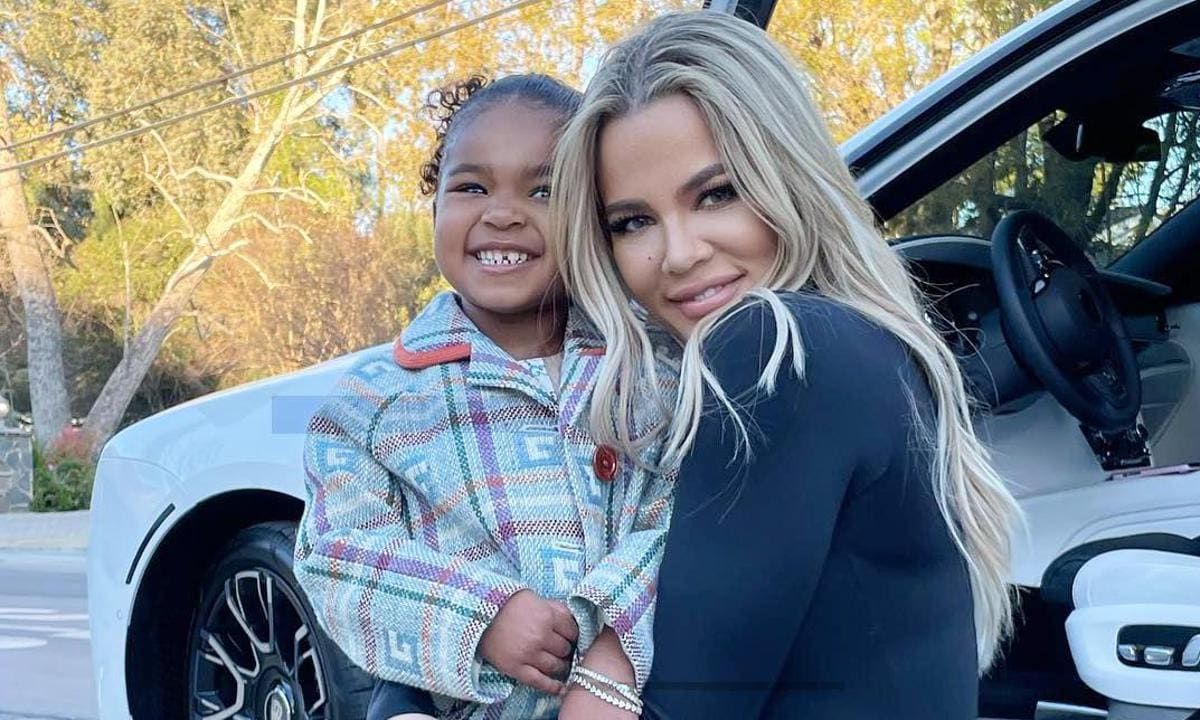 Khloé Kardashian y su hija True
