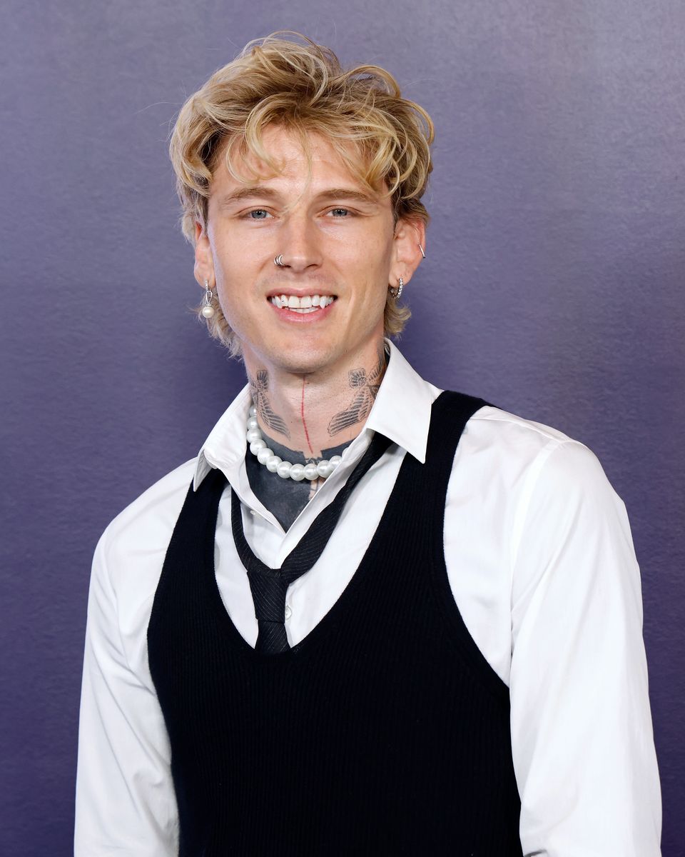 What is Machine Gun Kelly's skinny diet? What he actually eats