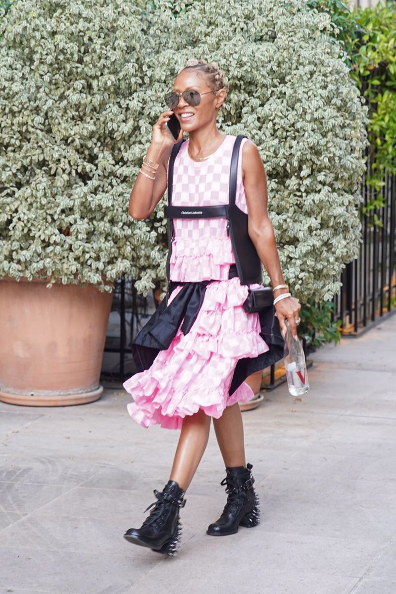 Jada Pinkett Smith made a bold fashion statement in a pink checkered set paired with a striking Christian Louboutin harness and spiked combat boots.