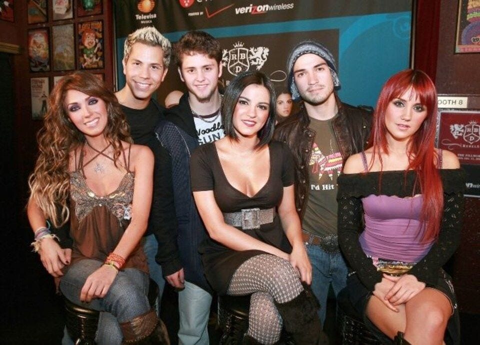 RBD: Alfonso Herrera, Maite Perroni, Anahí, Dulce María, Christopher Uckermann and Christian Chávez  