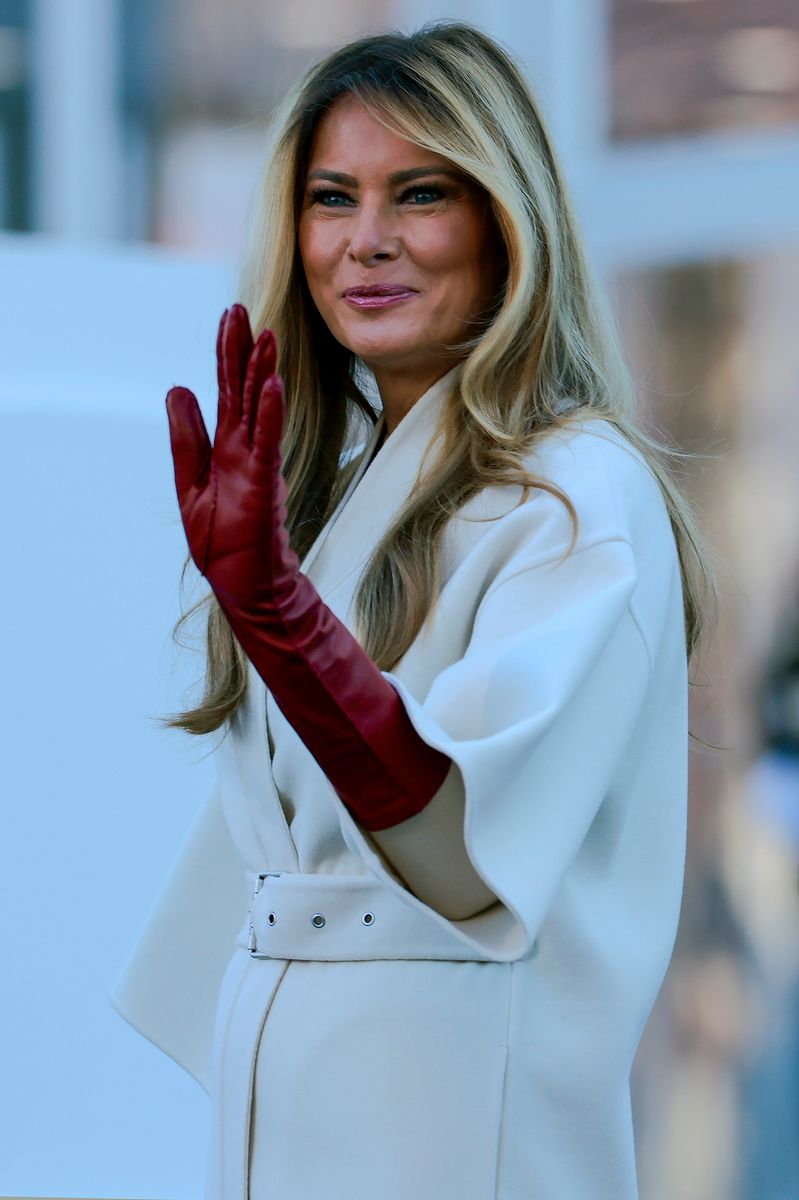 Melania wore a white coat that she paired with some red gloves for the occasion
