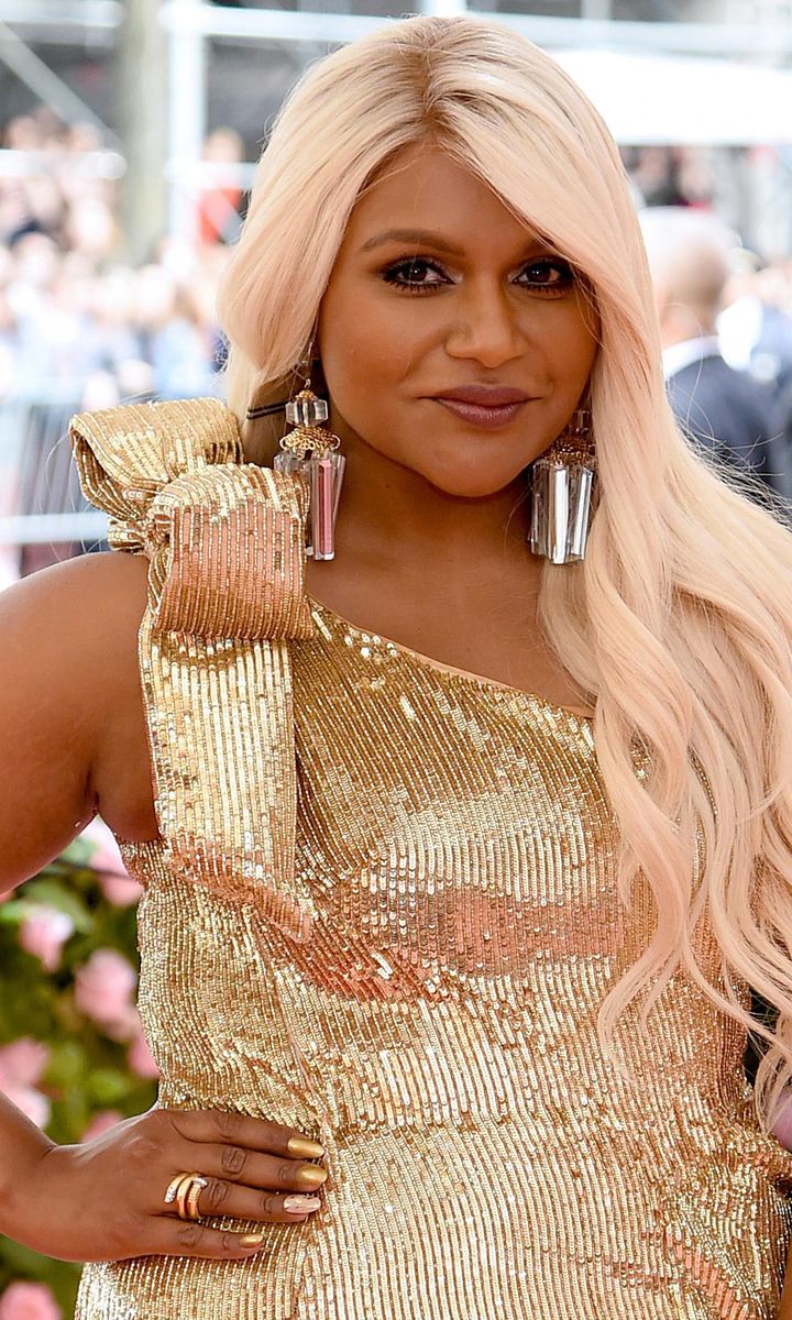 Mindy Kaling's beauty look